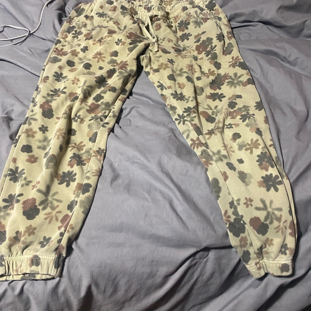 Sonoma Floral Pattern‎ Joggers - Olive and Brown